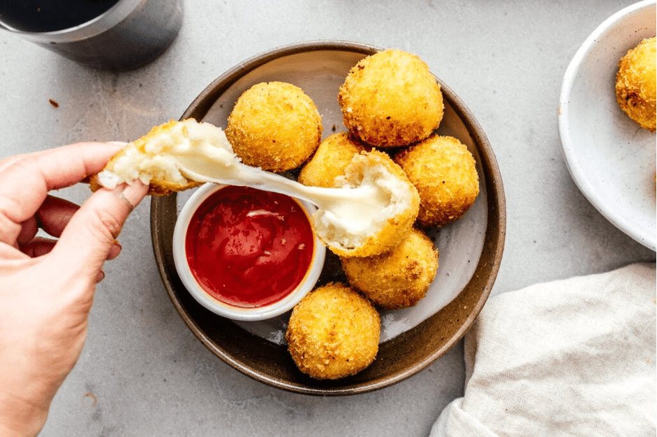 Cheese Burst of Mac & Cheese Pops