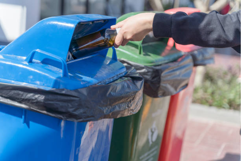 Cleaning & recycling the used disposals